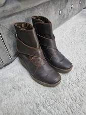 Fly London Women's yeddo Wedge